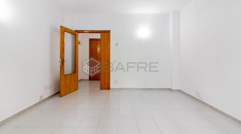 Foto 4 de Piso en venta en Calle de la Reina de África, Palomeras Bajas, Madrid Capital