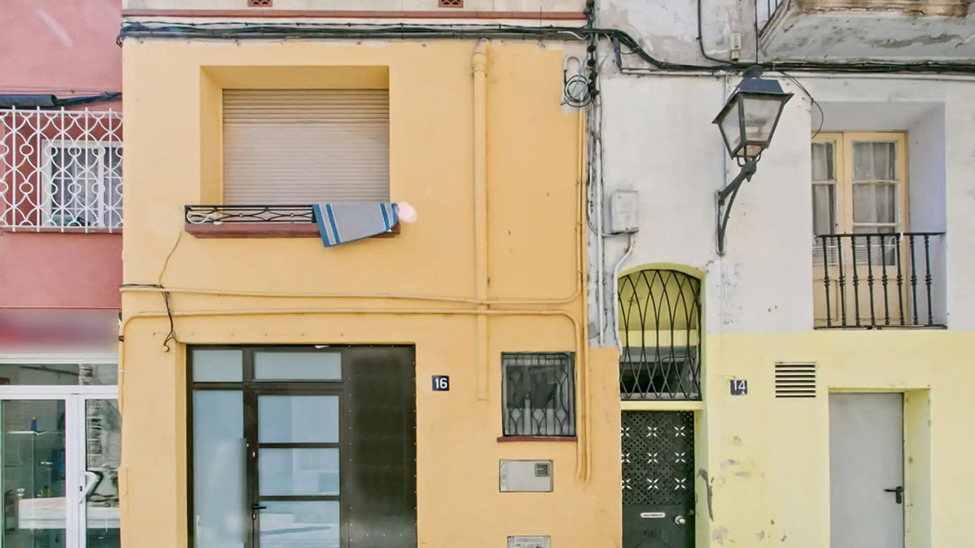 Vista exterior de Pis en venda en Martorell