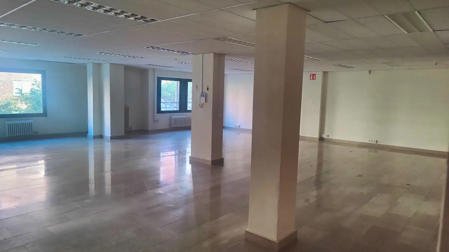 Büro zur Miete in IRUNLARREA 13. Pamplona-Iruña, 13, Mendebaldea - Ermitagaña