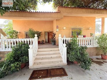 Xalet amb jardí en venda a Pedanías Centro