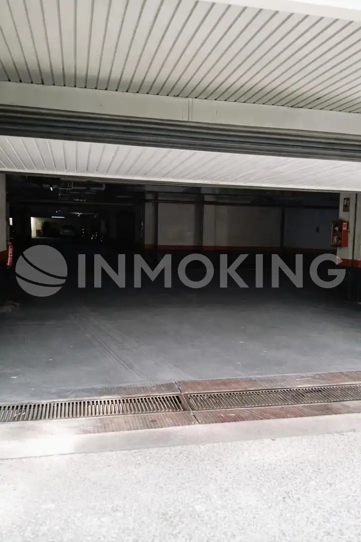 Parking of Commercial properties for sale in Madrid