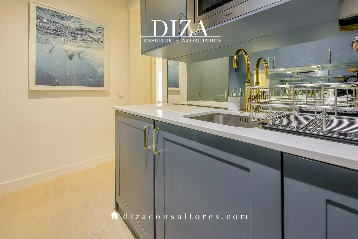 Kitchen of Apartments for sale in Madrid  with Air Conditioner and Heating