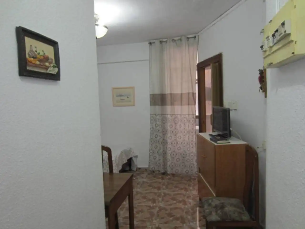 Habitación de Estudio de alquiler en Almería con Amueblado