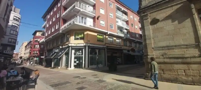 Business premises to rent in Inmobiliaria - Barreda, imagen 22