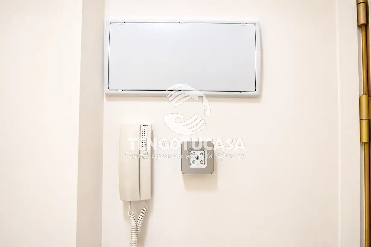 Wohnung zum Verkauf in Madrid mit Klimaanlage, Heizung und Terrasse