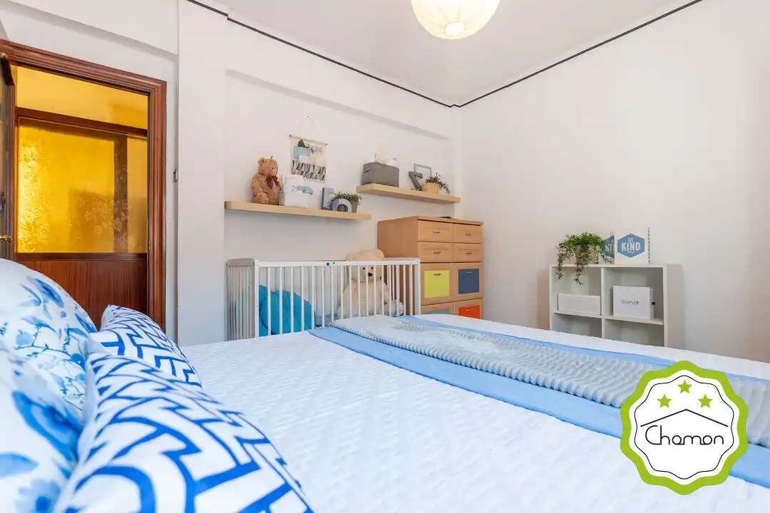 Schlafzimmer von Wohnung zum Verkauf in Bilbao  mit Privatgarten