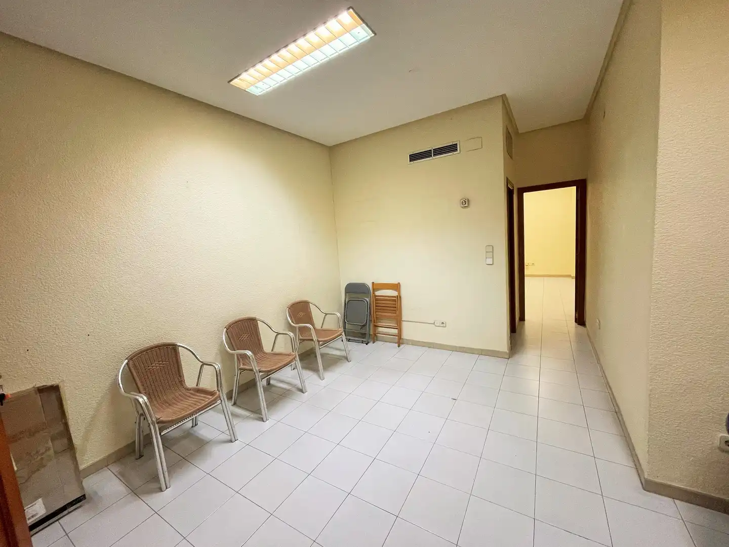 Local comercial en venda a Carlet