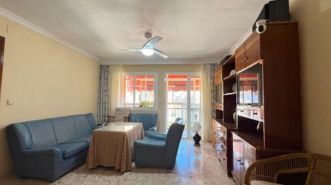 Foto 5 de Piso en venta en Calle Schubert, Los Guindos - Parque Mediterráneo - Santa Paula, Málaga Capital