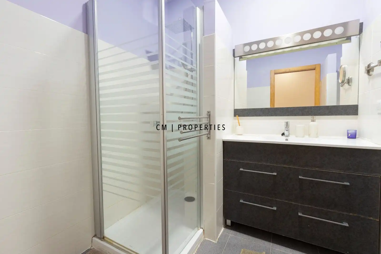 Bathroom of Flat for rent in Ciutat Vella 