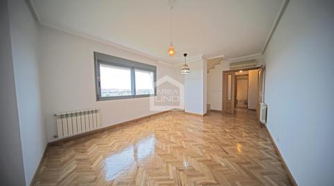 Foto 2 de Pis de lloguer a Fuente Cisneros, Parque Oeste - Fuente Cisneros, Alcorcón