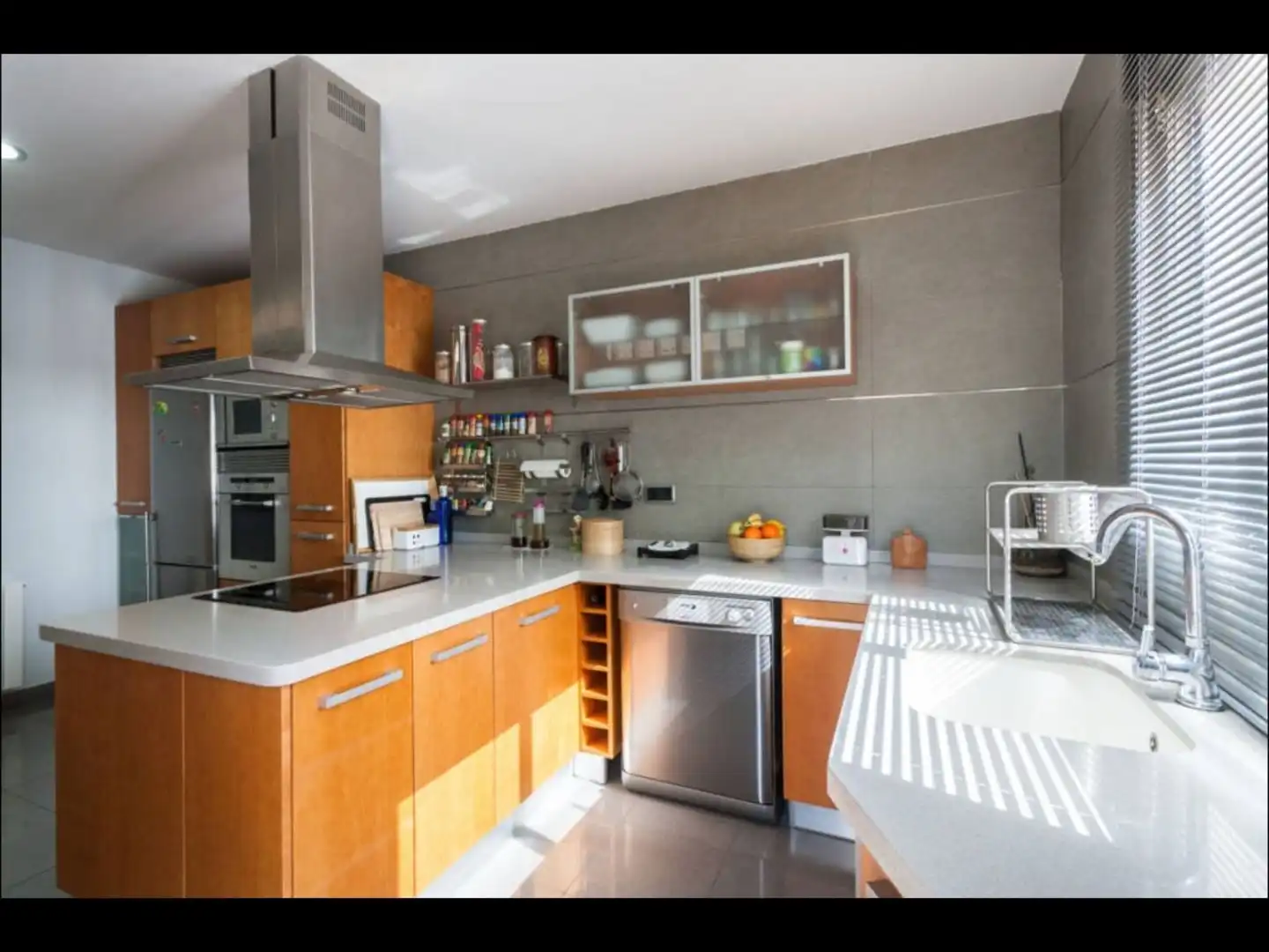 Kitchen of Houses for rent in Chiva  with Air Conditioner, Heating and Terrace