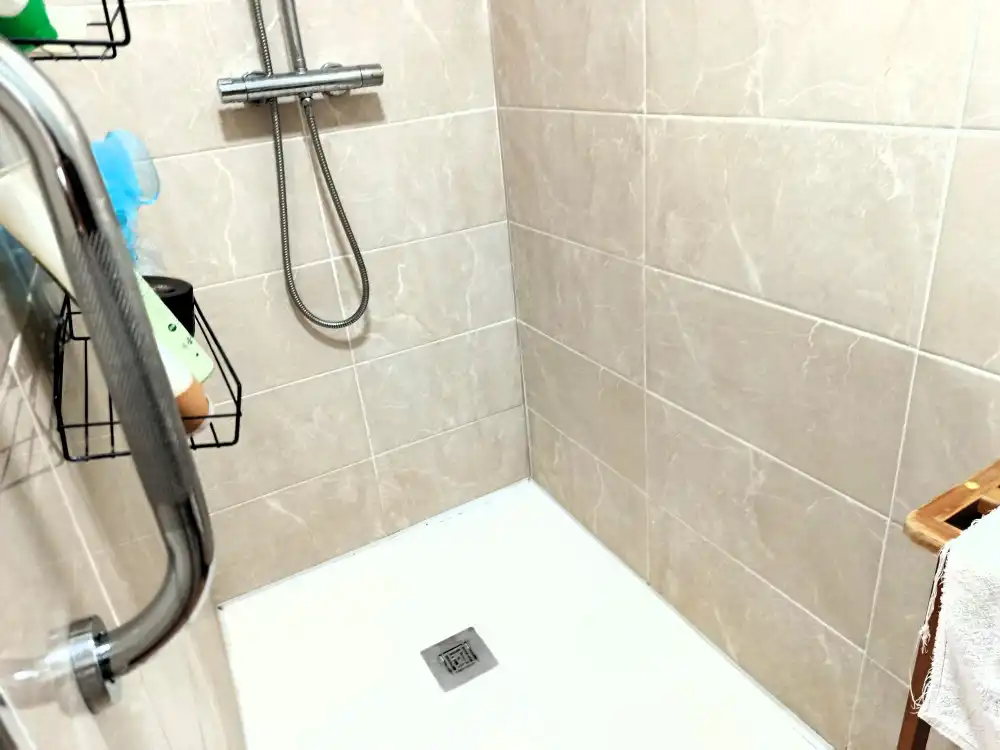 Baño de Piso en venta en Villena