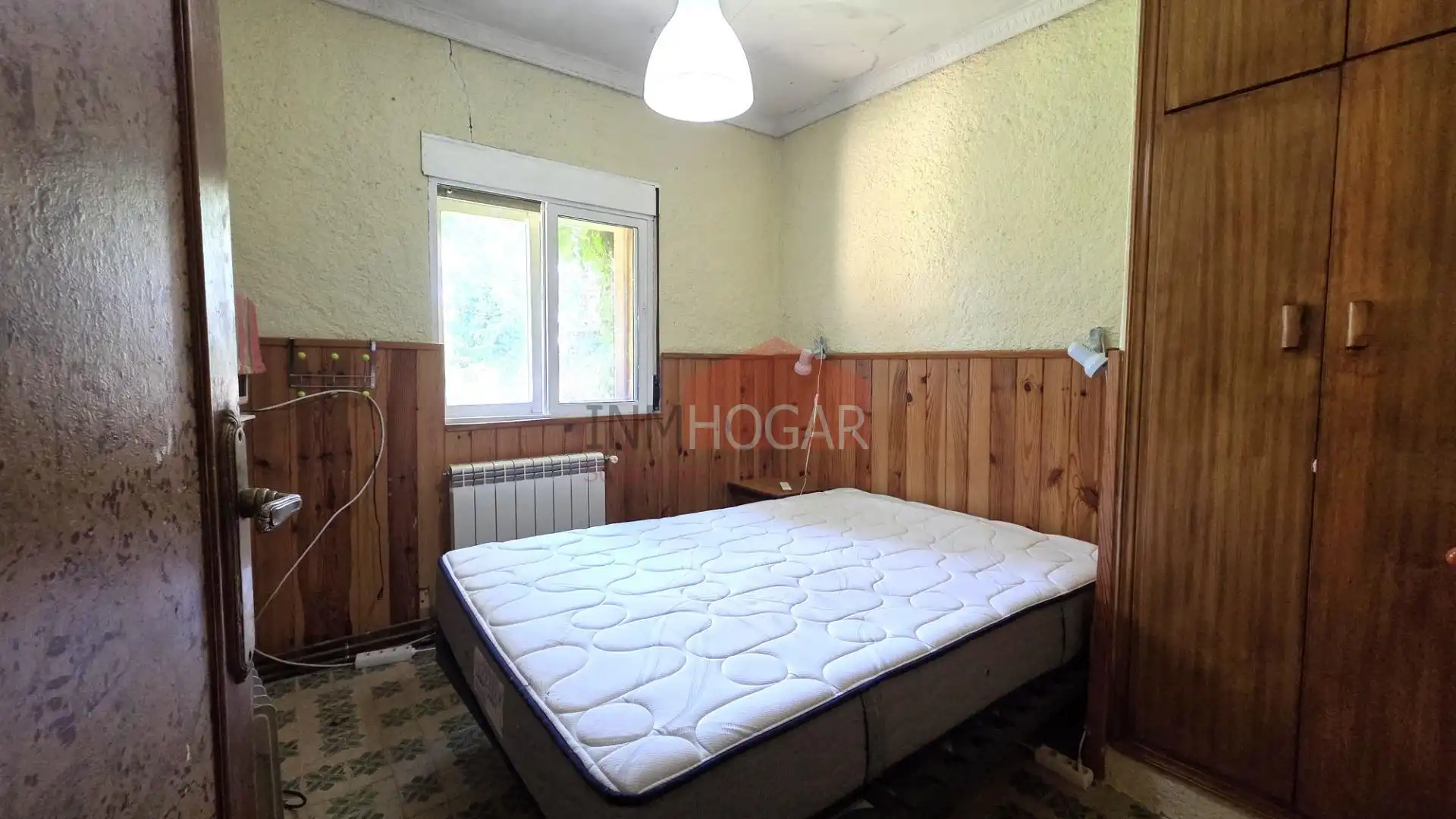 Dormitori de Casa o xalet en venda en Herradón de Pinares amb Calefacció i Moblat