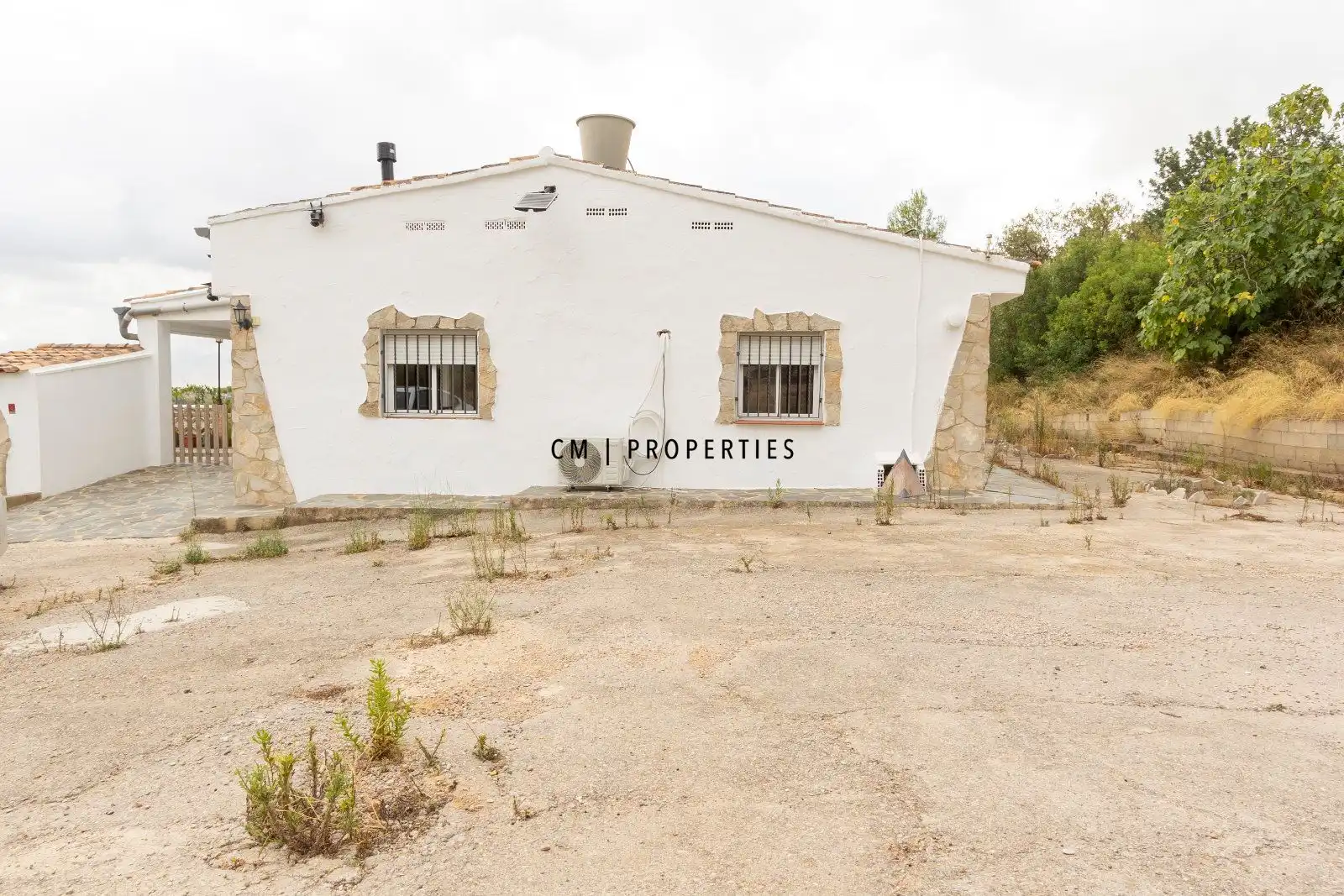 Exterior view of Houses for sale in Chiva  with Air Conditioner, Heating and Terrace