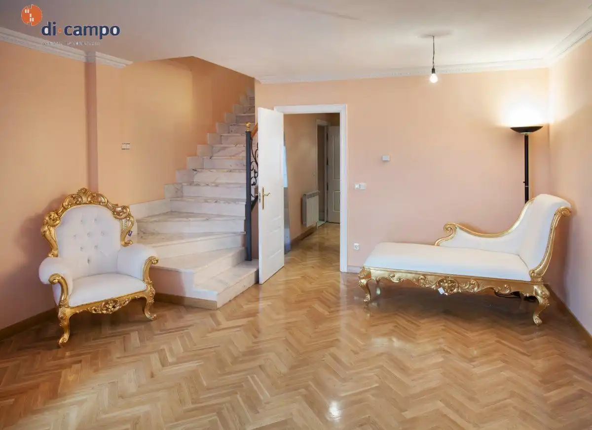 Houses for sale in Valladolid  with Air Conditioner, Heating and Terrace