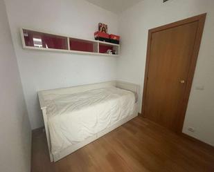Bedroom of Flat to share in  Madrid Capital  with Air Conditioner and Terrace
