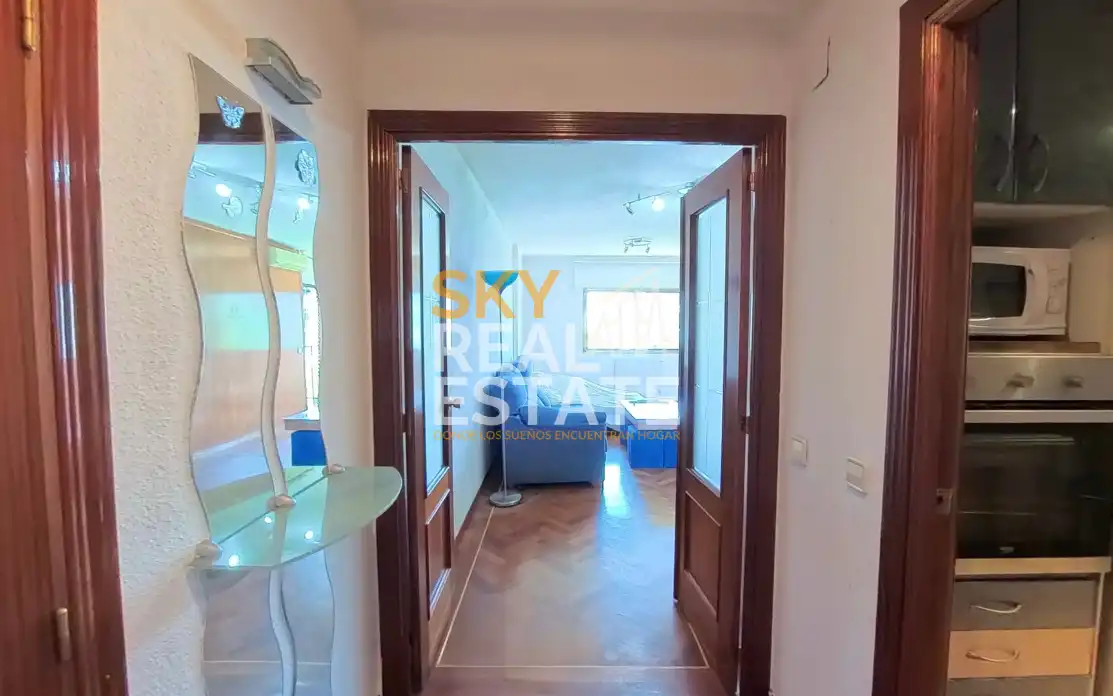 Exterior view of Flat for sale in Fuenlabrada  with Air Conditioner, Furnished and Balcony