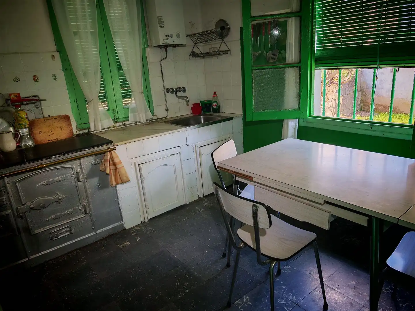 Kitchen of Houses for sale in Castropodame  with Private garden and Storage room