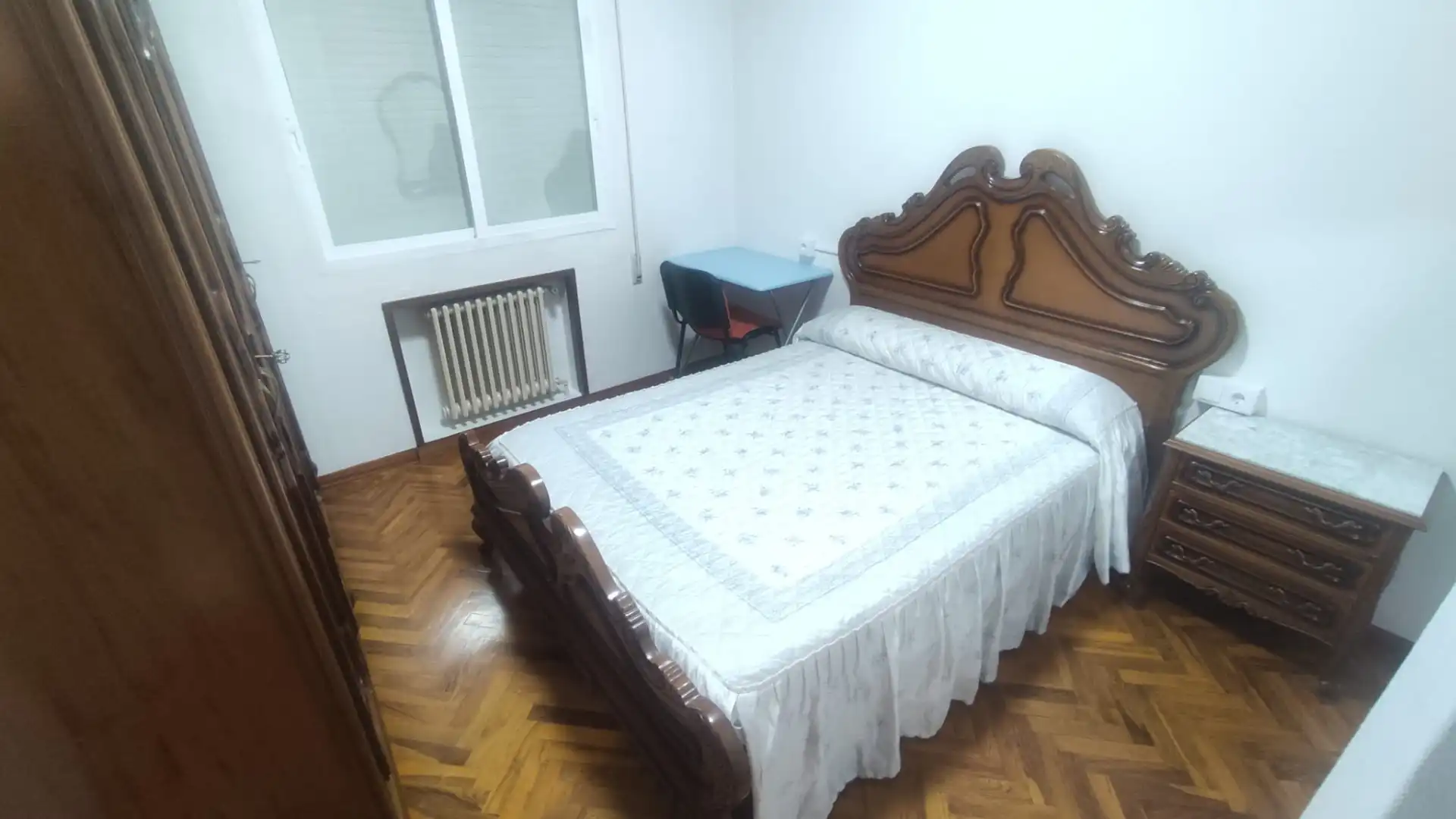 Bedroom of Flat for share in Ourense Capital   with Heating, Terrace and Furnished