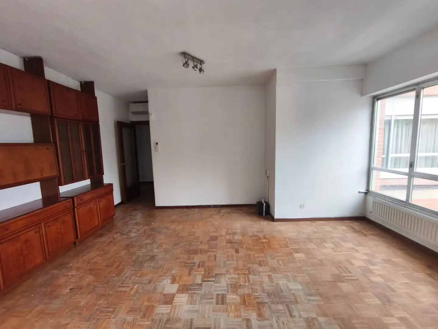 Wohnzimmer von Wohnung zum Verkauf in  Pamplona / Iruña