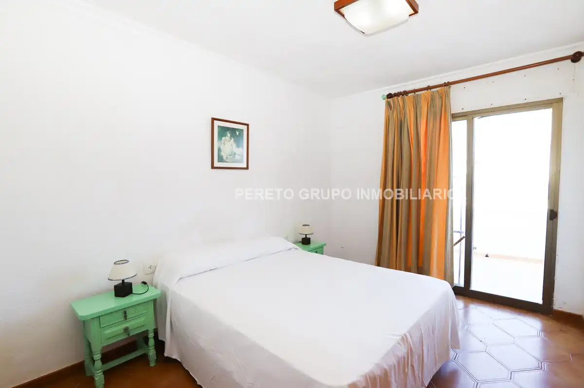 Habitación de Casa o chalet en venta en Dénia con Calefacción, Jardín privado y Terraza