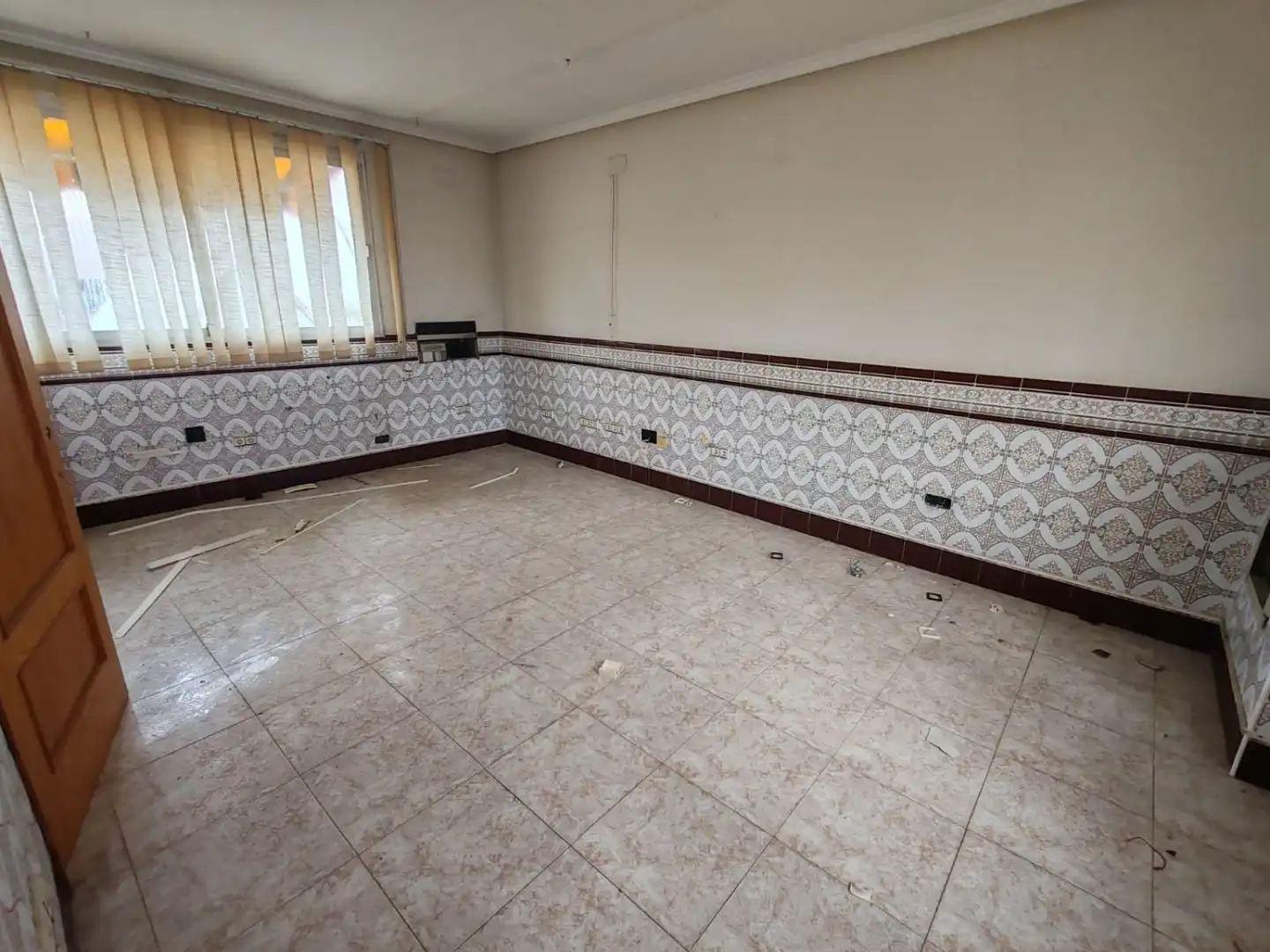 Local en venta en Fuensalida