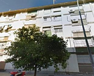 Exterior view of Flat for sale in  Sevilla Capital