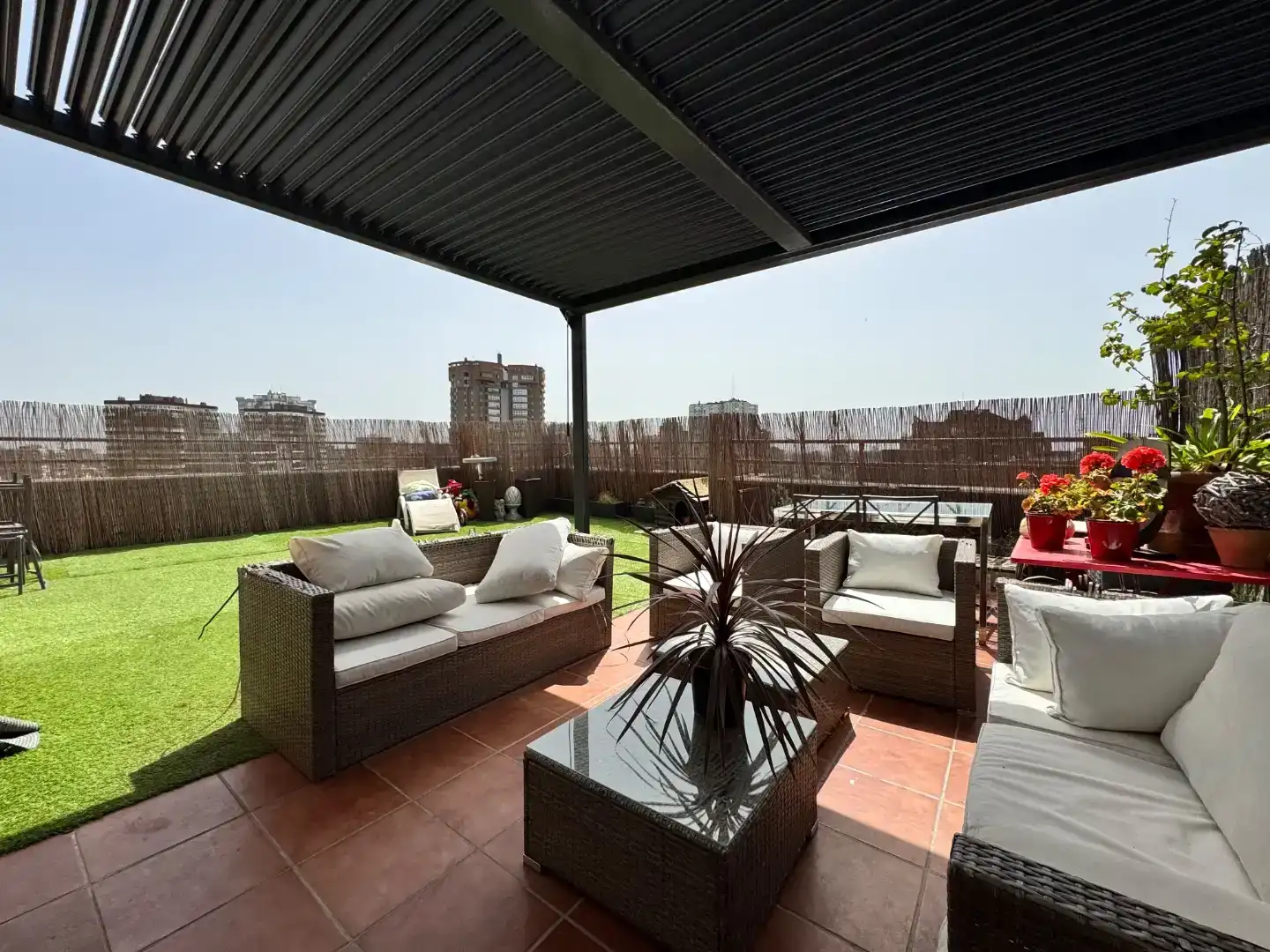 Terrassa de Àtic en venda en  Madrid Capital amb Piscina i Balcó