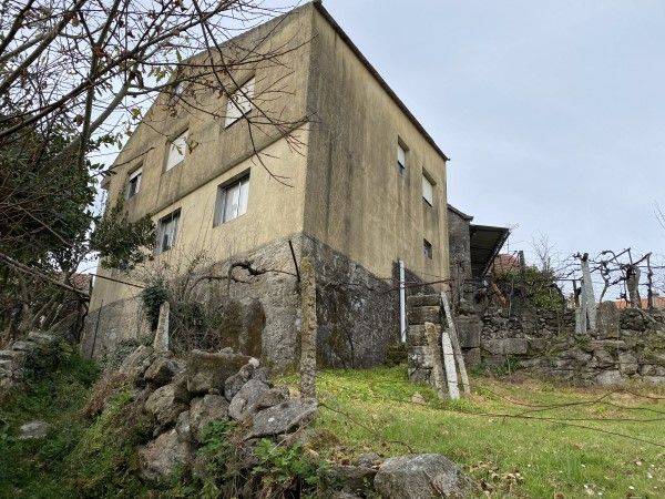 Casa-chalet en Venta en A Cañiza