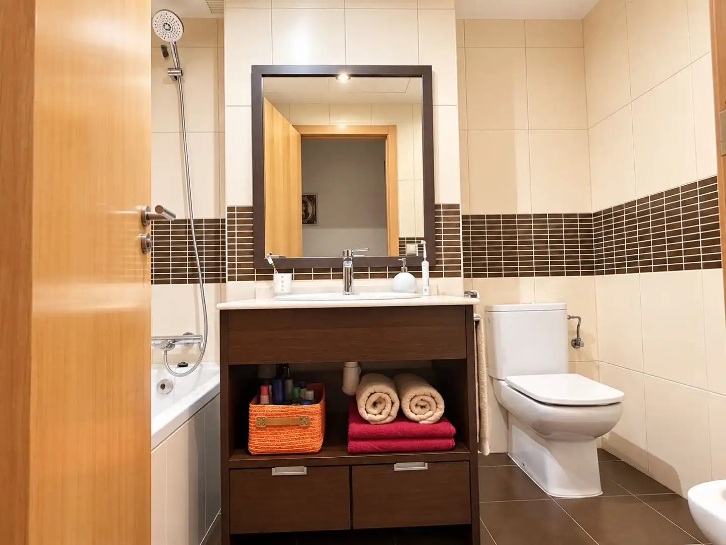 Baño de Piso en venta en Torrent con Aire acondicionado y Balcón