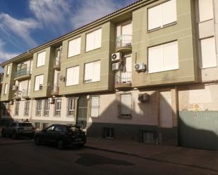 Exterior view of Flat for sale in Manzanares  with Balcony