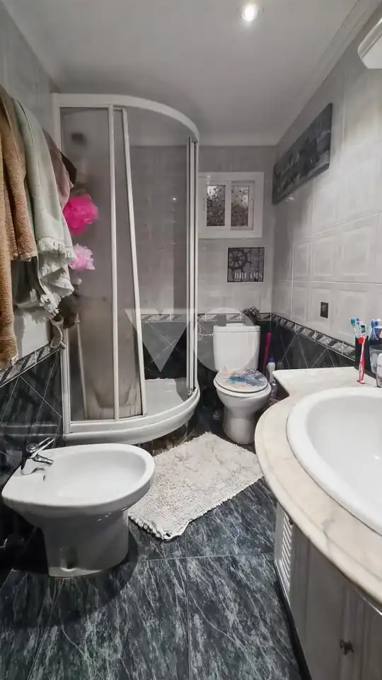 Baño de Piso en venta en Madrid con Aire acondicionado, Calefacción y Parquet