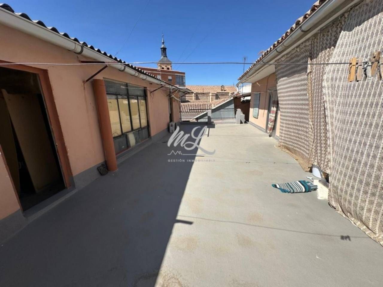 Vista exterior de Pis en venda en Mora amb Aire condicionat, Calefacció i Terrassa
