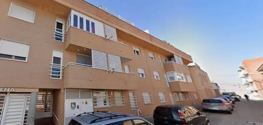 Pis amb piscina en venda a Camarena, imagen 2