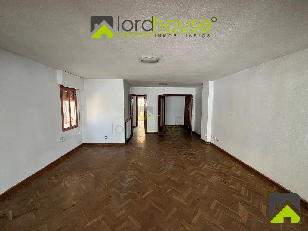 Piso con ascensor en venta en Avenida Juan Carlos I, imagen 12