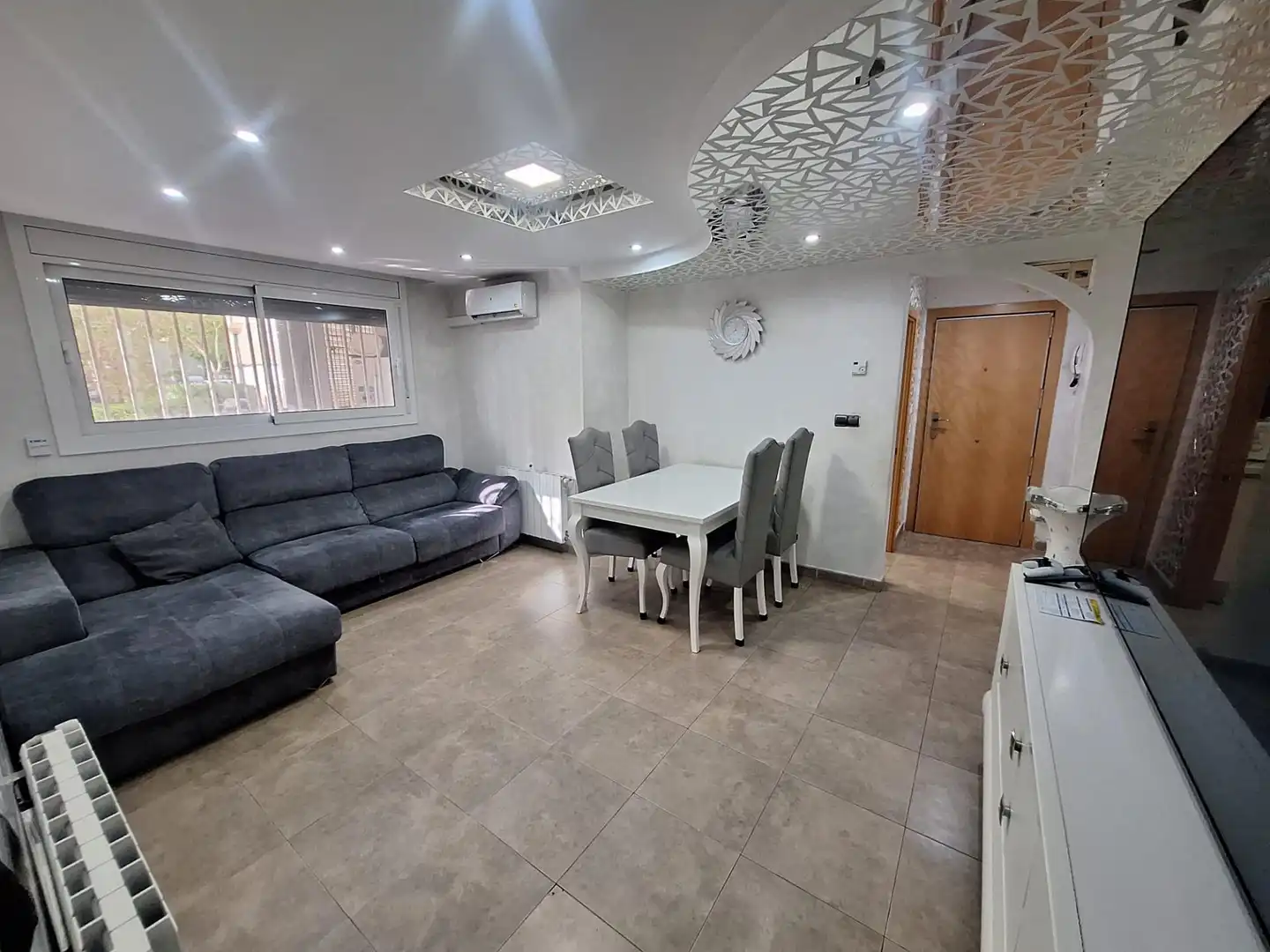 Piso con ascensor en venta en Badia del Vallès, imagen 3