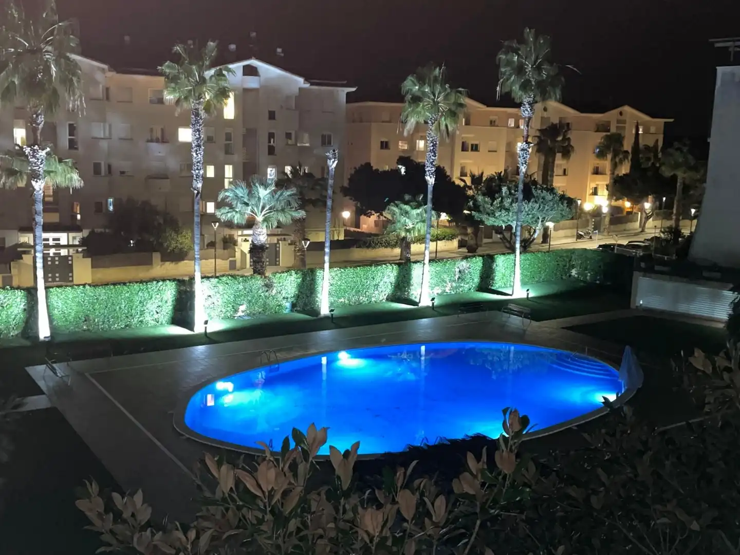 Piscina de Piso en venta en Sitges con Aire acondicionado, Calefacción y Jardín privado