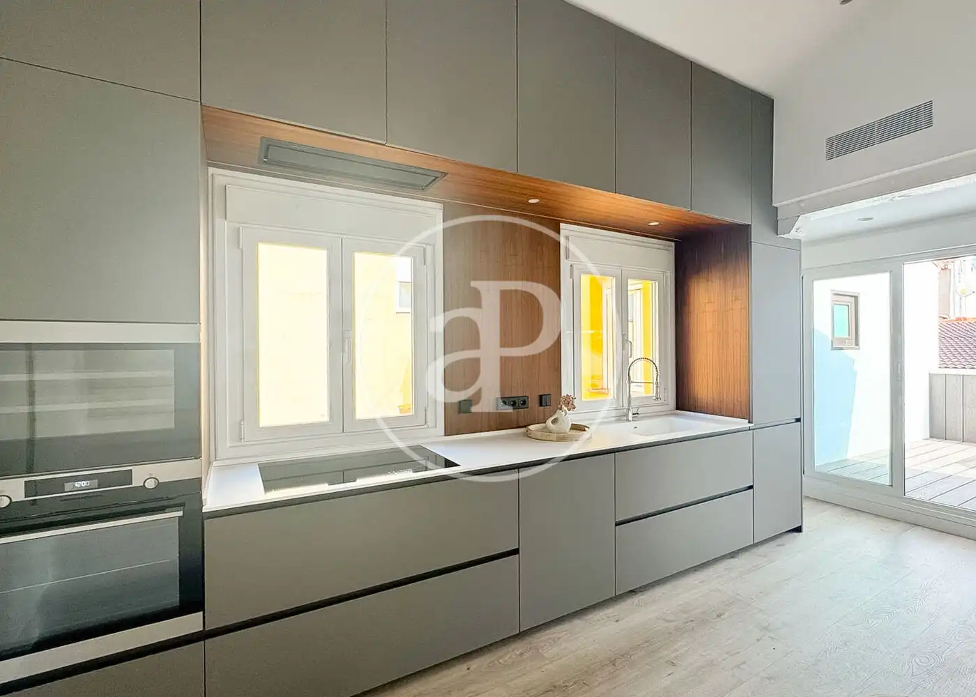 Kitchen of Flat for sale in Madrid  with Air Conditioner, Heating and Terrace