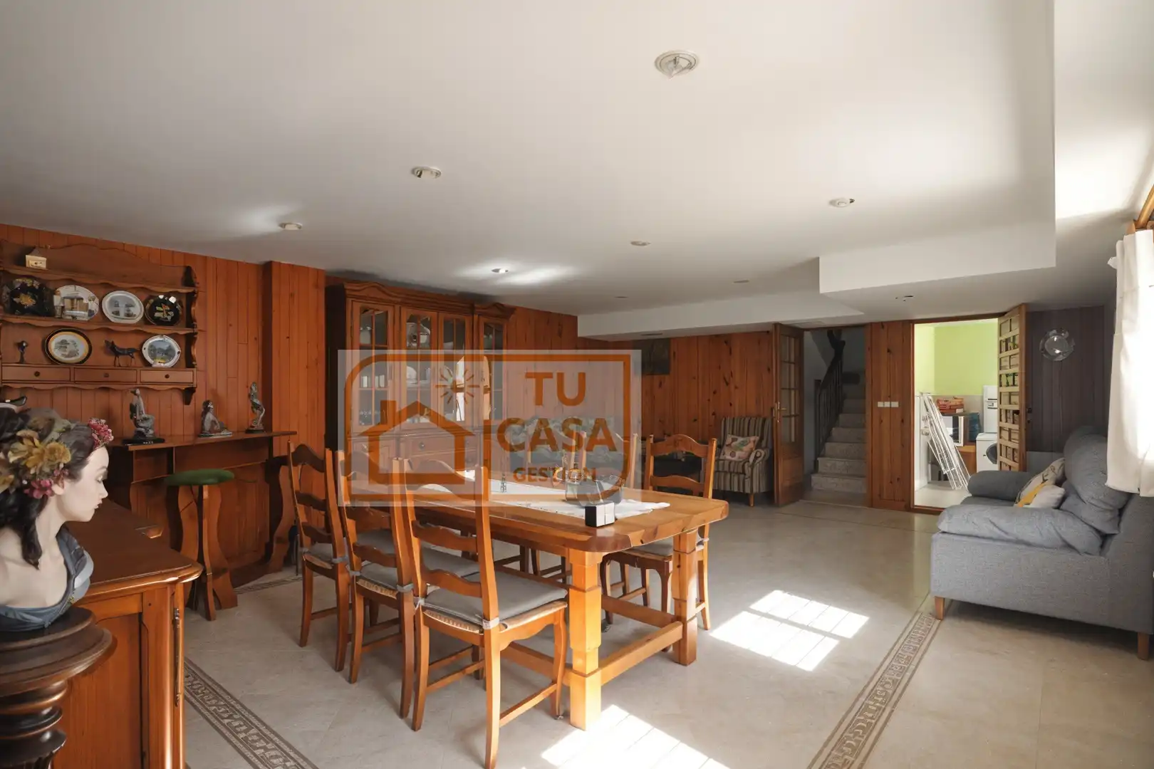 Terraced house with terrace for sale in Calle Carolina Coronado, imagen 8