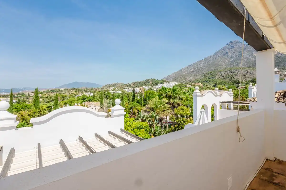 Exterior view of Duplexes for sale in Marbella  with Air Conditioner, Heating and Private garden