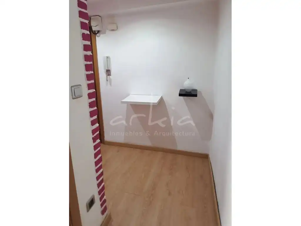 Piso en venta en Xirivella con Balcón