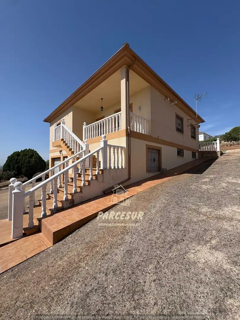 Casa con terraza en venta en Almodóvar del Río