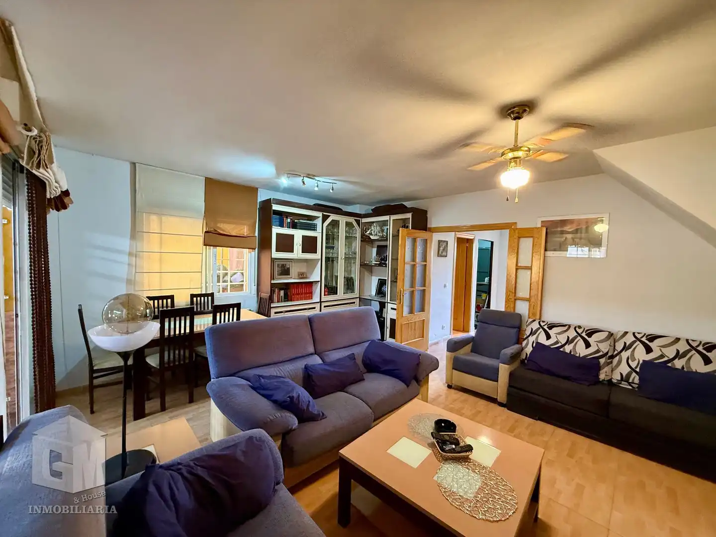 Sala de estar de Casa o chalet en venta en Otero con Calefacción, Jardín privado y Terraza