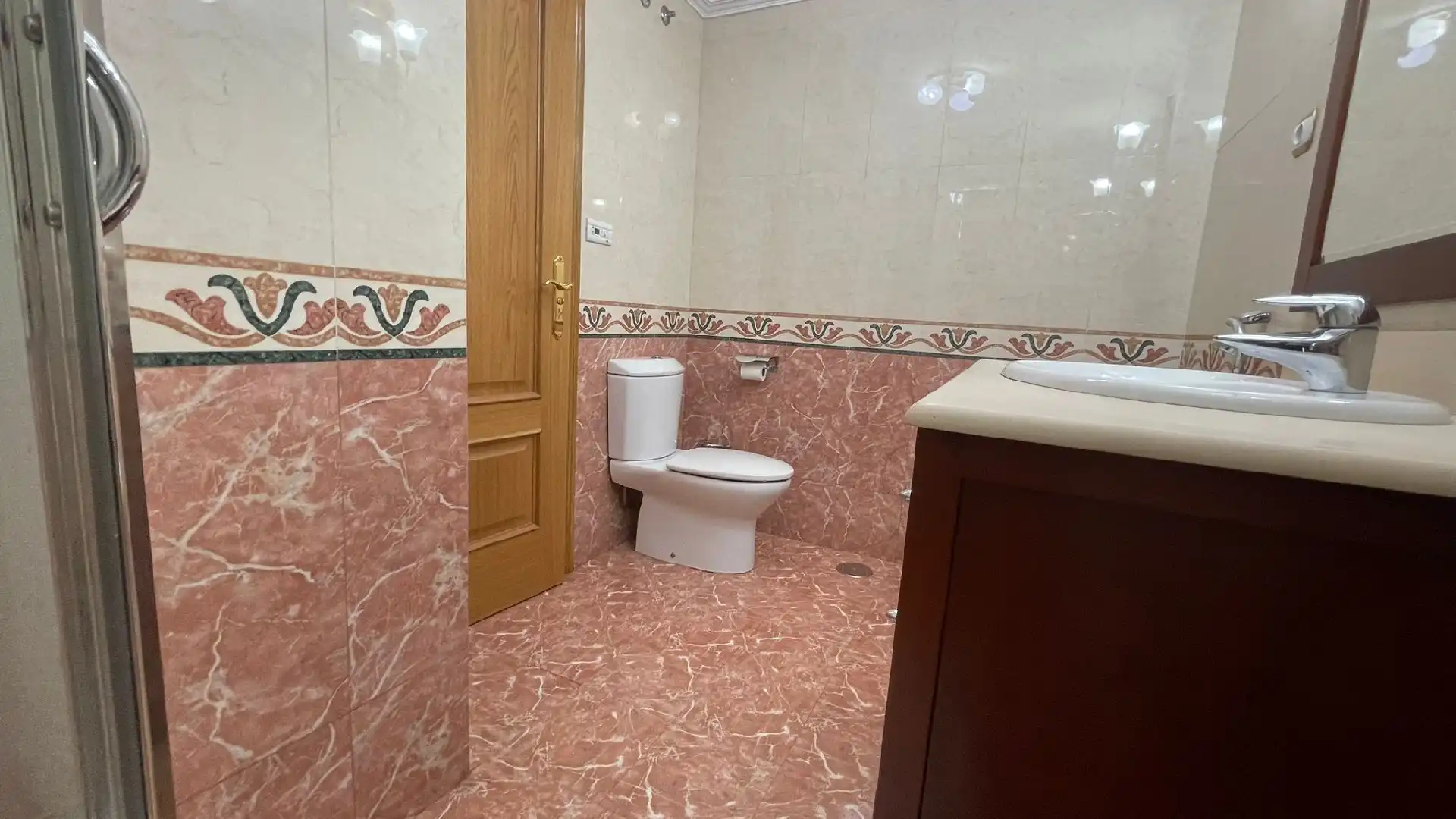 Badezimmer von Wohnung zur Miete in Palencia mit Heizung und Möbliert