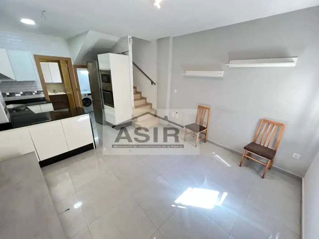 Houses for sale in Caputxins