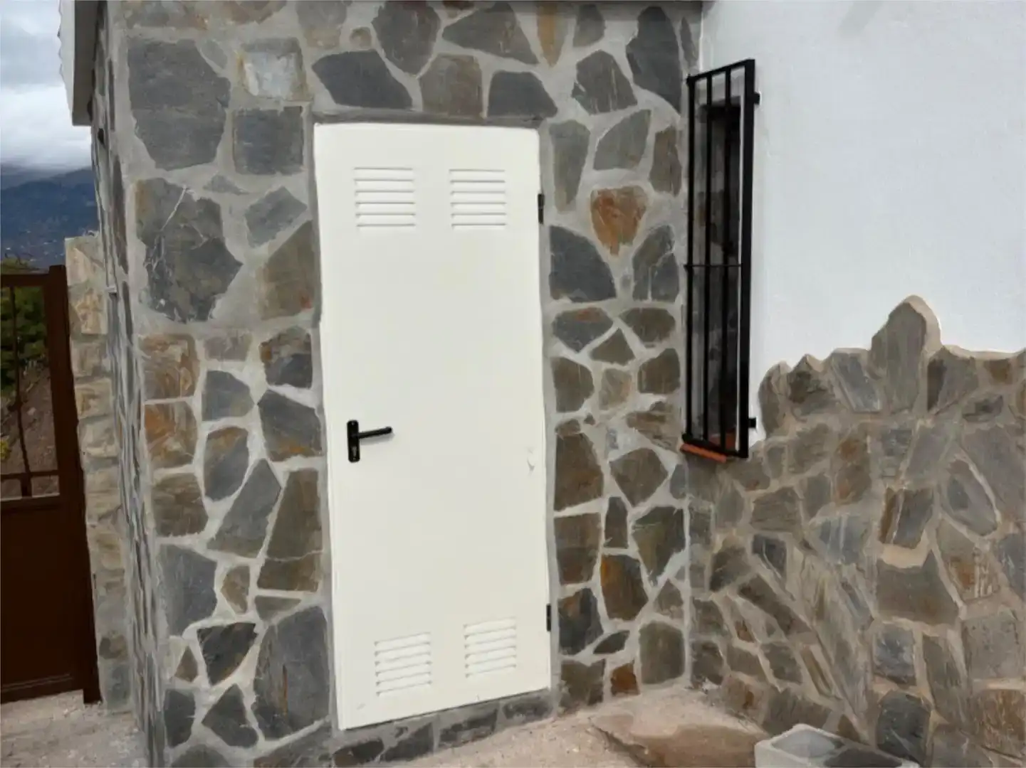 Finca rústica de alquiler en Cómpeta, Málaga