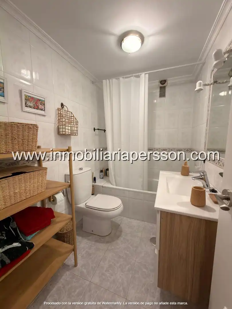 Bathroom of Flat for sale in Écija  with Air Conditioner and Balcony