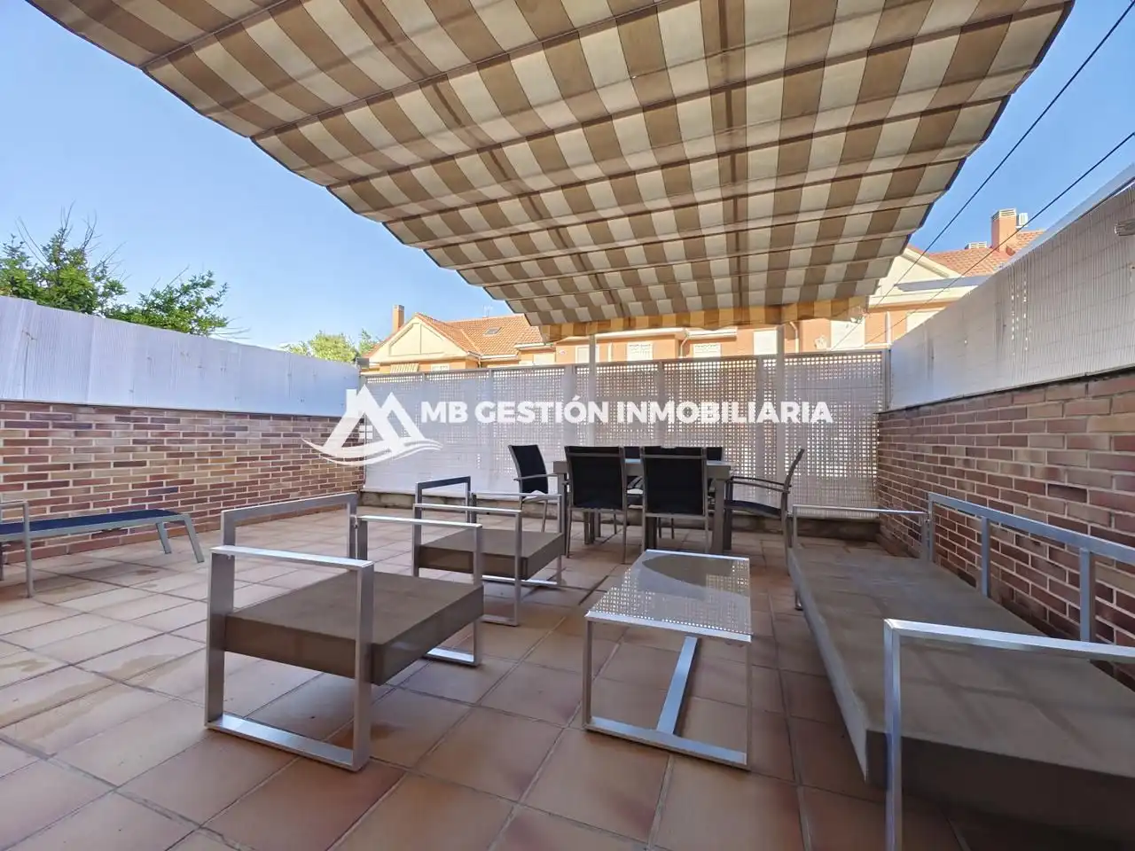 Terrace of Detached homes for sale in Fuenlabrada  with Air Conditioner, Heating and Private garden