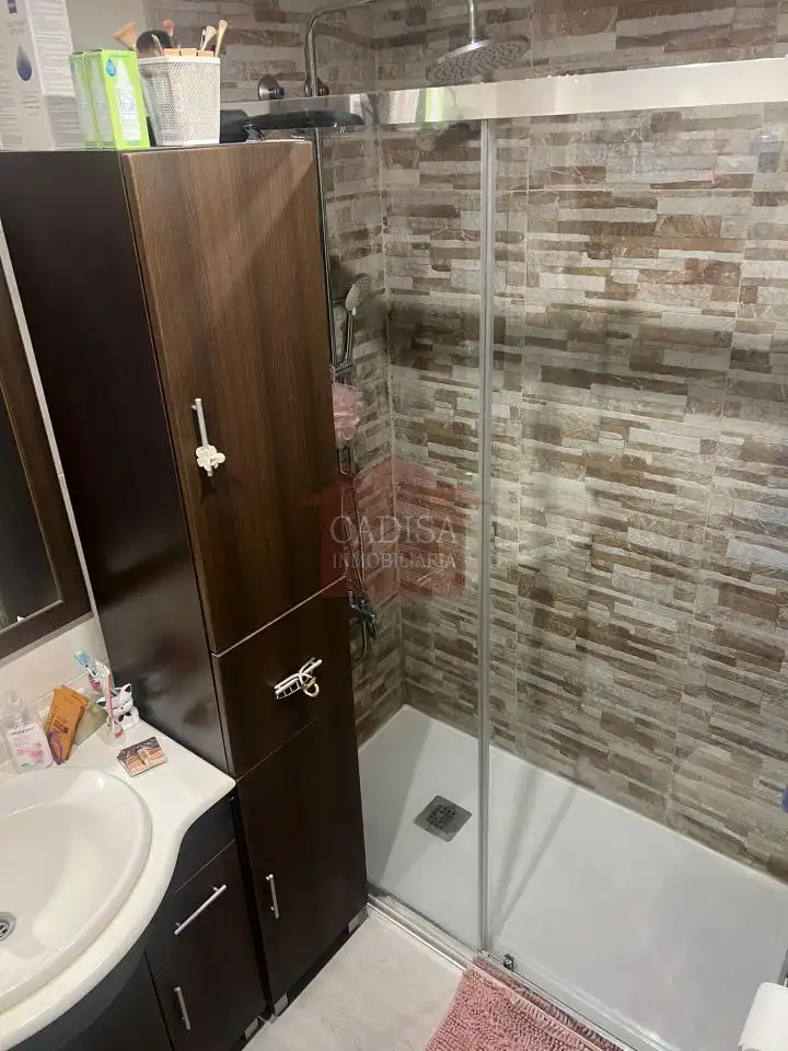 Baño de Piso en venta en Salamanca con Calefacción y Balcón