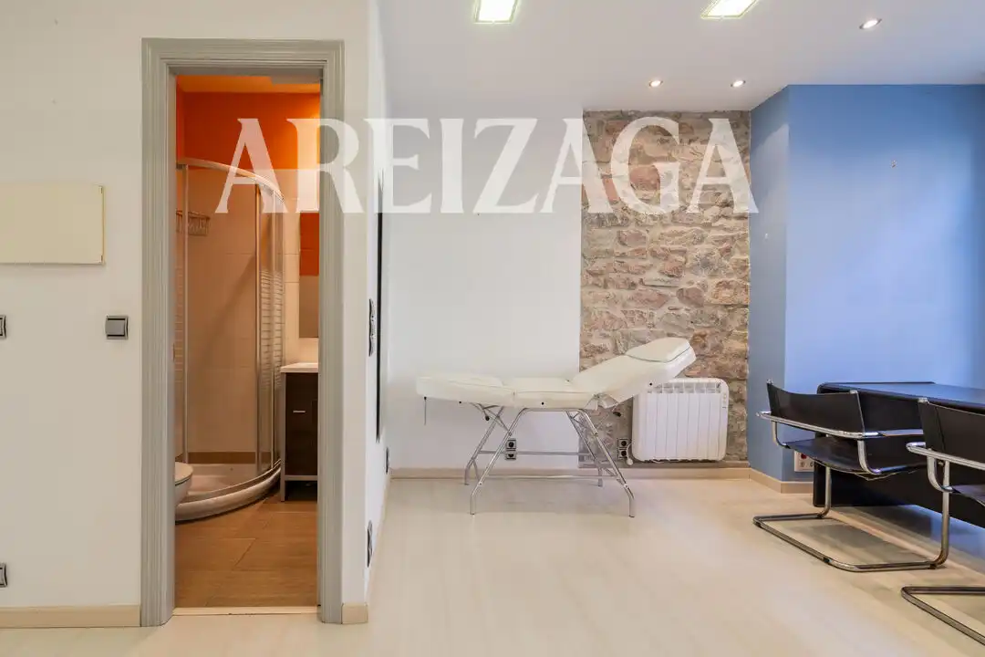 Bedroom of Office for rent in Donostia - San Sebastián   with Heating